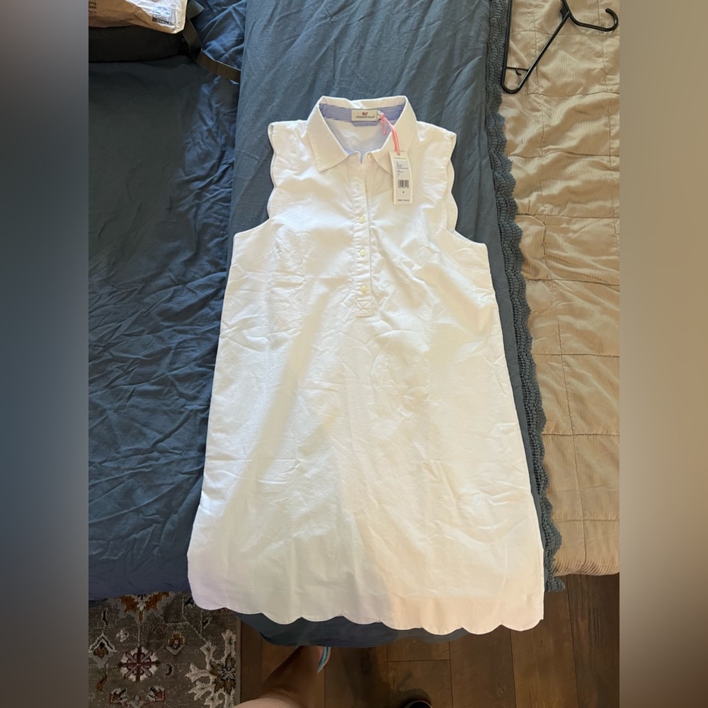Vineyard Vines, Size 8, White Collard Dress